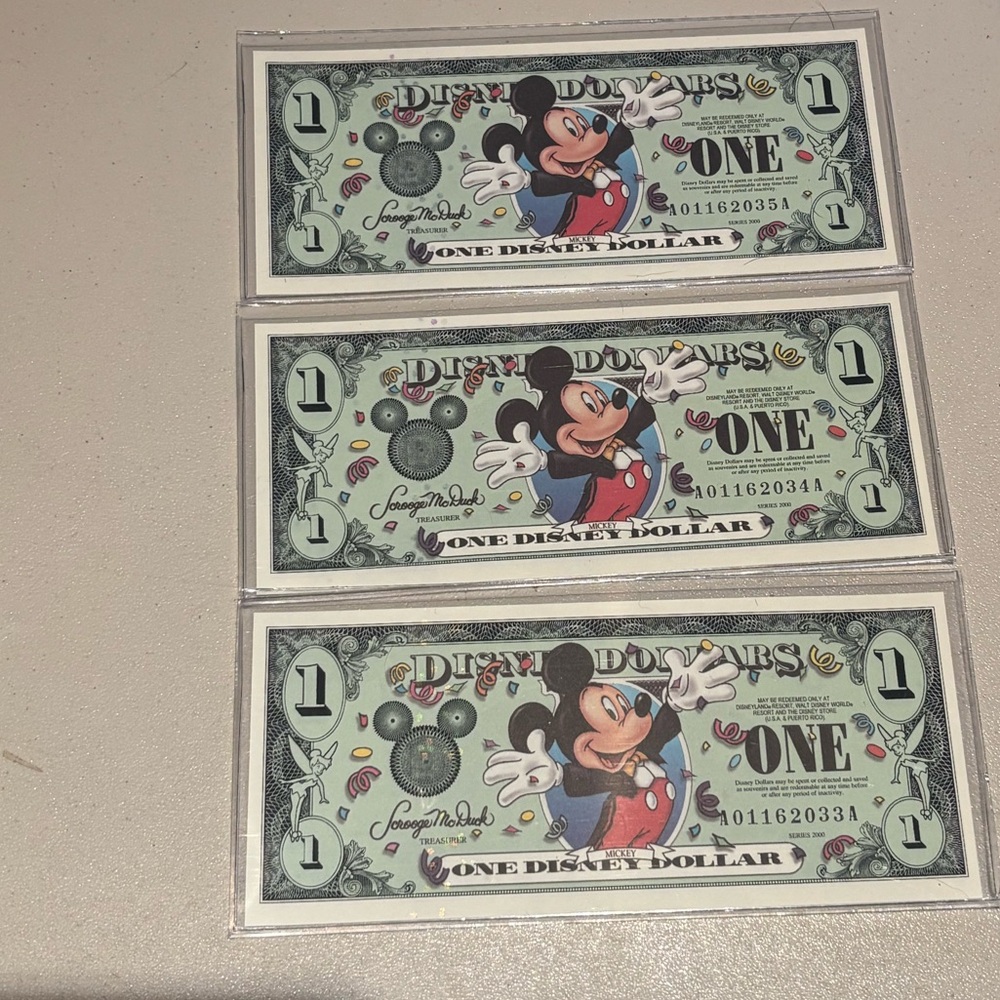 3 Consecutive Mint Disney Dollars 2000 Tuxedo $1.00 Mickey Mouse-Epcot A Series - Picture 4 of 6